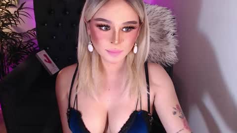 CARMINA online show from December 11, 5:02 am