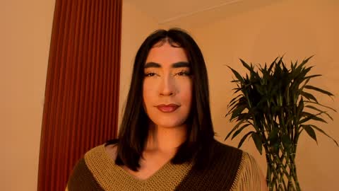 Snapshot of suprasexyjohn chatting on January 20, 7:35 pm llllSupra llll online show from January 20, 7:35 pm