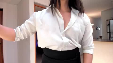 Snapshot of suprasexyjohn chatting on October 8, 8:43 pm llllSupra llll online show from October 8, 8:43 pm