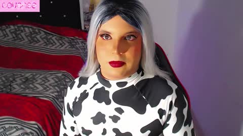 Snapshot of susej_exotic69 chatting on September 25, 2:40 am ale online show from September 25, 2:40 am