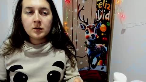 Snapshot of sweet__suck69bitch chatting on December 18, 10:35 pm sweet__suck69bitch online show from December 18, 10:35 pm