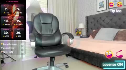 Snapshot of sweet__vanessa1 chatting on September 15, 5:12 am Vanessa online show from September 15, 5:12 am