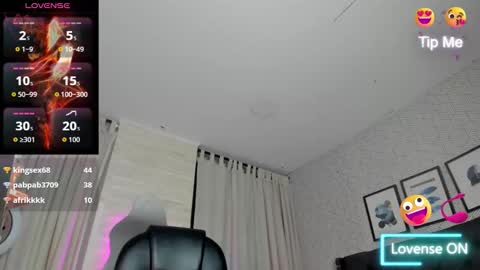 Snapshot of sweet__vanessa1 chatting on September 17, 6:40 am Vanessa online show from September 17, 6:40 am