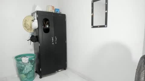 sweet_angelicaxxx online show from February 9, 5:03 am