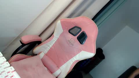 Jess online show from December 28, 3:48 pm