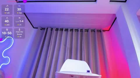 Miss Mackensy online show from February 12, 5:24 am