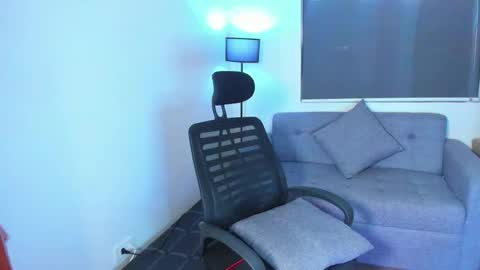 Snapshot of sweet_scarllet12 chatting on February 9, 8:54 am SCARLLET online show from February 9, 8:54 am
