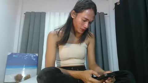 Snapshot of sweet_sofie69 chatting on October 1, 1:17 am SOFIE online show from October 1, 1:17 am