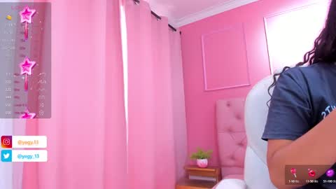 Snapshot of sweet_starxx chatting on March 12, 4:02 pm Yeileen online show from March 12, 4:02 pm