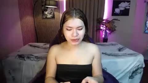 sweet_trexie online show from October 27, 5:04 am