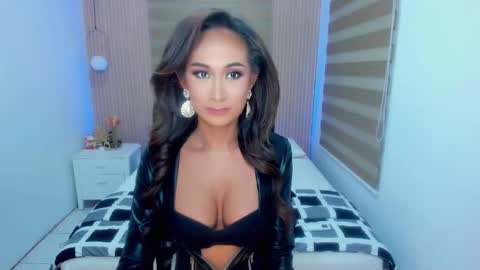 Snapshot of sweetasianlovemarie chatting on September 25, 1:29 pm BEA sweetgirl online show from September 25, 1:29 pm