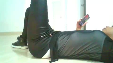 Snapshot of sweetdoll6 chatting on October 2, 11:15 pm Sweet Doll online show from October 2, 11:15 pm