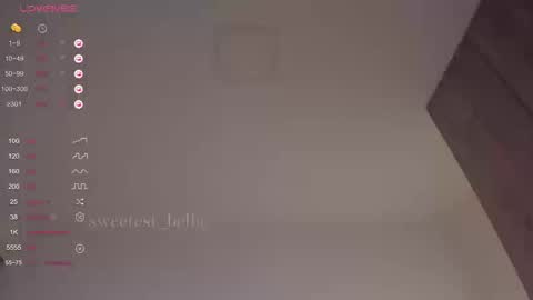 Snapshot of sweetest_bella chatting on September 18, 10:26 pm Bella online show from September 18, 10:26 pm