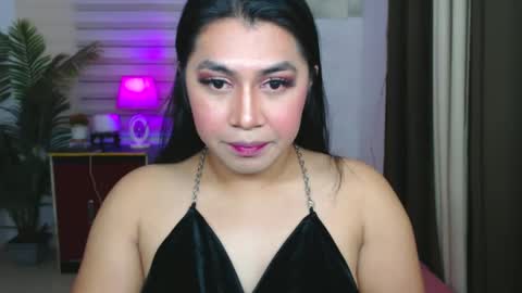 Aki online show from December 3, 5:26 am