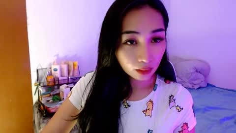 Lilly online show from November 1, 3:26 am