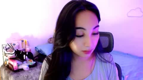 Lilly online show from November 15, 2:42 am