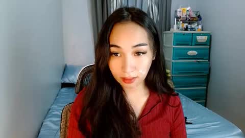 Lilly online show from January 12, 5:25 am