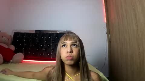 sweetmagic6 online show from March 3, 8:43 am