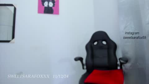 Snapshot of sweetsarafoxxx chatting on December 12, 12:59 am Sara Sofia Libra online show from December 12, 12:59 am