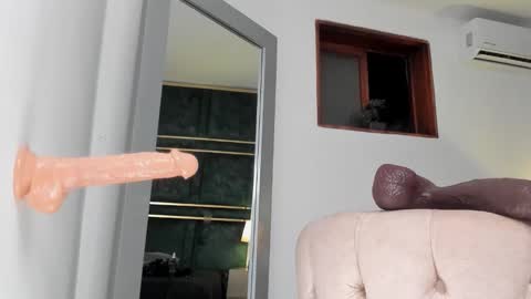 Stacy online show from November 28, 5:31 am