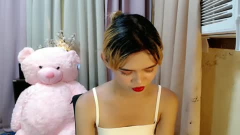 Snapshot of sweetytrannygirlxx chatting on December 24, 4:55 am Megan online show from December 24, 4:55 am