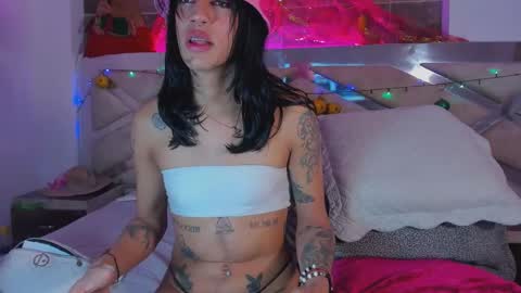 Tahhlia Rouge online show from November 25, 6:10 pm