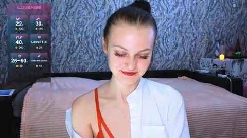 Snapshot of taissia_sweet chatting on February 25, 9:57 pm Im Taya online show from February 25, 9:57 pm