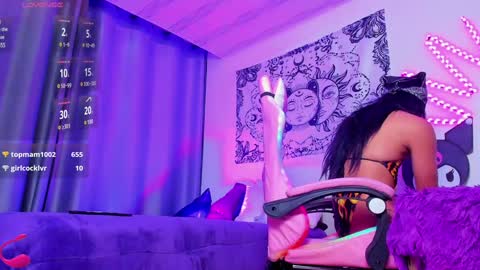 Tamara ---  online show from December 18, 5:15 am