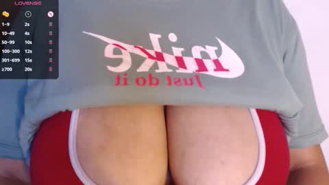 Snapshot of tarrant_ chatting on September 13, 11:32 pm tarrant_ online show from September 13, 11:32 pm