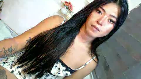 Snapshot of tasteofinnocent69 chatting on September 12, 5:38 am online show from September 12, 5:38 am