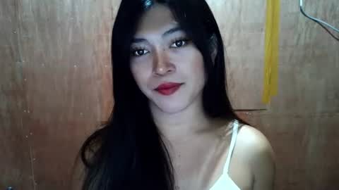 Snapshot of tasteofinnocent69 chatting on October 3, 2:39 pm online show from October 3, 2:39 pm