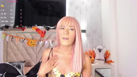 Taylor Harveey online show from October 13, 8:09 pm