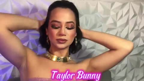 Snapshot of taylor_sanz chatting on December 20, 9:43 am Taylor Sanz online show from December 20, 9:43 am