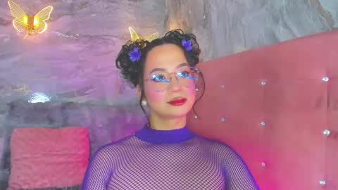 Snapshot of taylor_sanz chatting on September 17, 2:05 am Taylor Sanz online show from September 17, 2:05 am