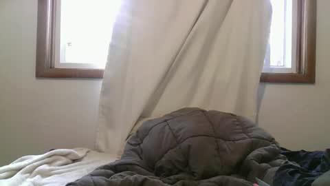 teepz97 online show from January 6, 6:55 pm