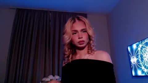 temberli online show from November 22, 11:29 pm