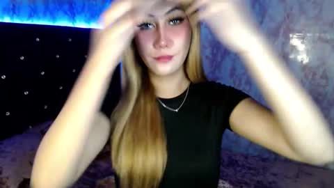 Snapshot of temptationoflust chatting on September 30, 4:23 am Im Dianna DONT FORGET TO FOLLOW ME online show from September 30, 4:23 am