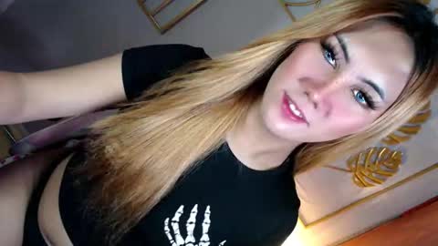 Snapshot of temptationoflust chatting on October 6, 5:51 am Im Dianna DONT FORGET TO FOLLOW ME online show from October 6, 5:51 am