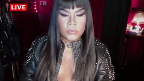 Snapshot of temptress_cocoxxx chatting on January 1, 6:16 pm Mistress Coco online show from January 1, 6:16 pm