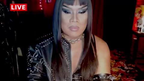 Snapshot of temptress_cocoxxx chatting on February 18, 7:21 pm Mistress Coco online show from February 18, 7:21 pm
