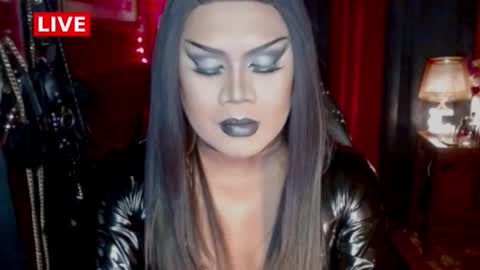 Snapshot of temptress_cocoxxx chatting on September 26, 7:11 pm Mistress Coco online show from September 26, 7:11 pm