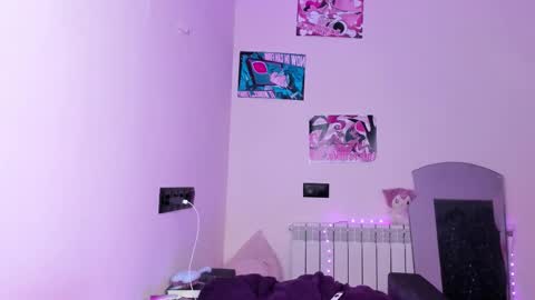 Kira online show from March 1, 5:41 pm