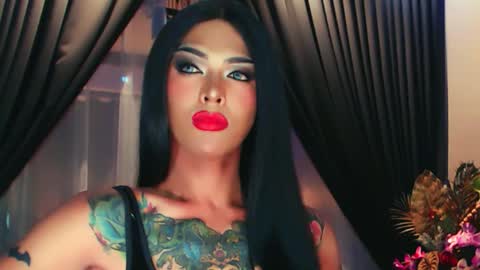 Snapshot of thalia_saint chatting on September 18, 10:42 am Thalia Saint online show from September 18, 10:42 am