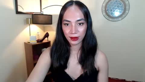 thatslut_deia online show from October 5, 1:55 pm