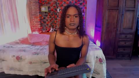 Goldie online show from December 20, 7:53 pm