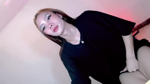 Snapshot of thehornygirl_laisa chatting on February 7, 8:33 am laisa online show from February 7, 8:33 am