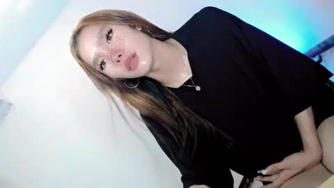 Snapshot of thehornygirl_laisa chatting on February 8, 10:07 am laisa online show from February 8, 10:07 am