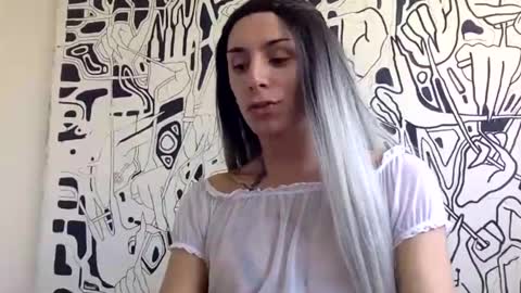 Snapshot of thematryoshka chatting on January 20, 7:04 pm Lucy Lucy online show from January 20, 7:04 pm