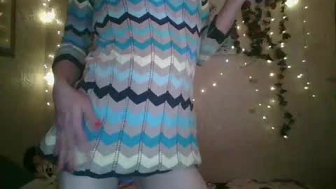 sillymillie0 online show from January 17, 2:08 am
