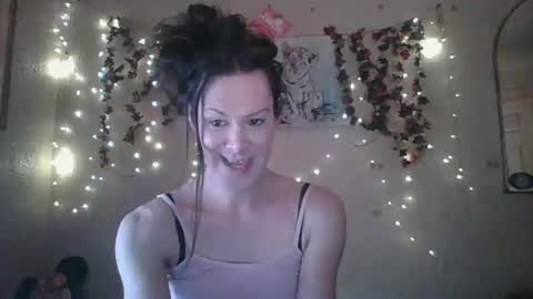 sillymillie0 online show from January 25, 9:14 pm